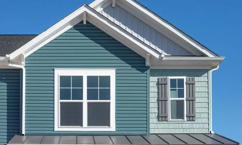 Roof repair and inspection services in Sarasota Springs